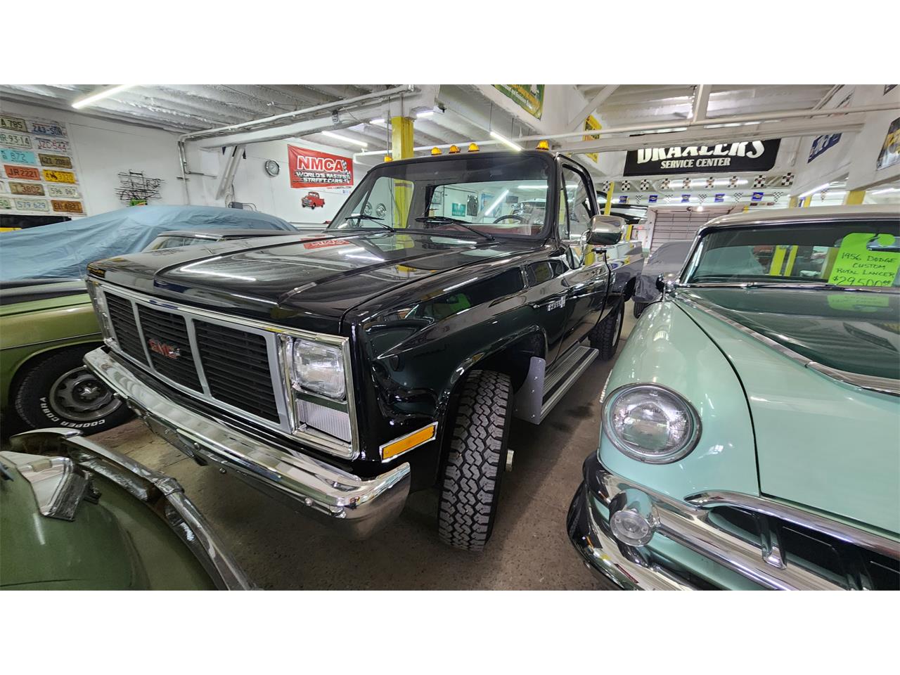 Gmc-3500-1985-Black-Red