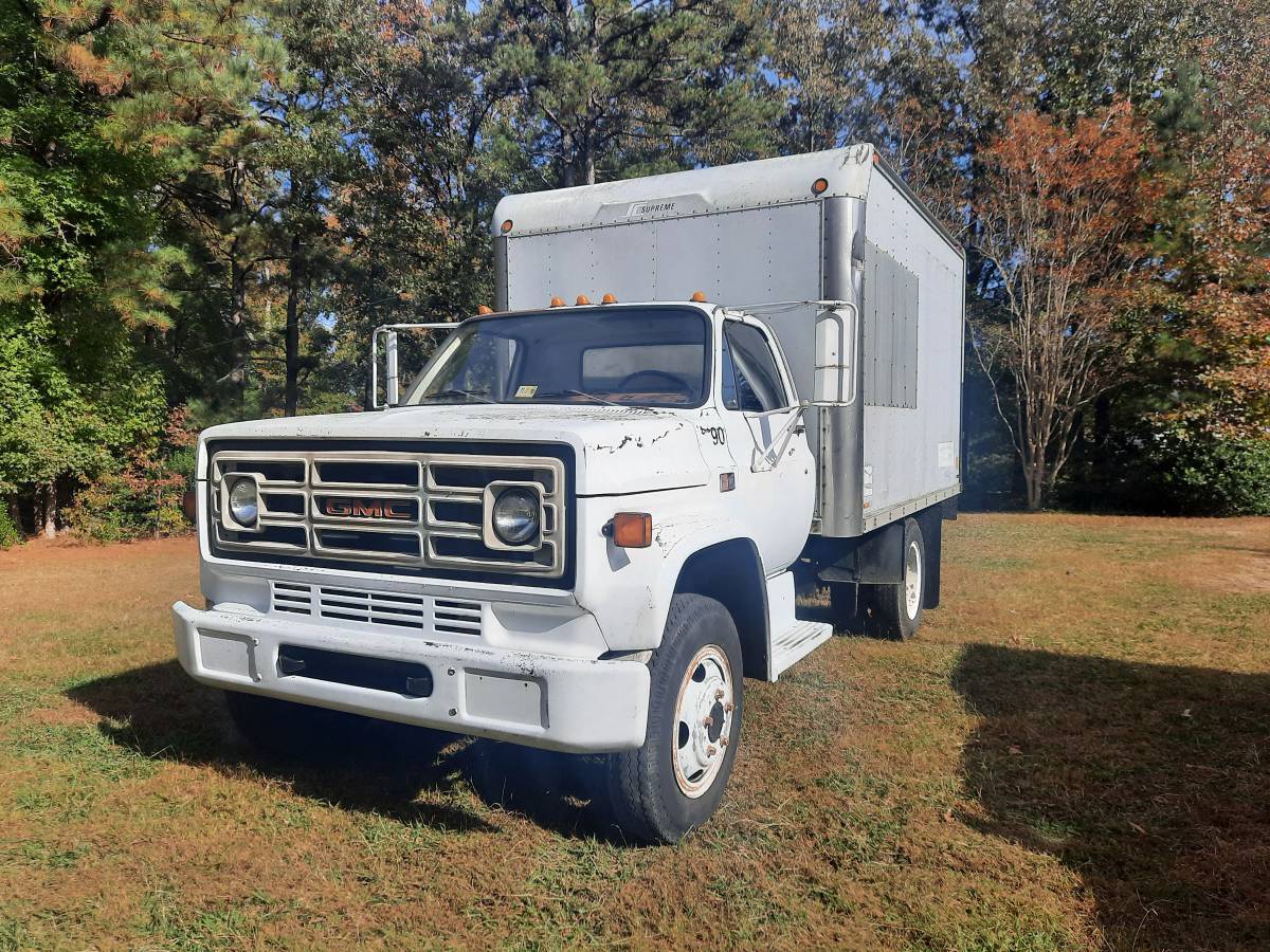Gmc-5000-1988-white-1