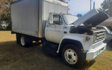 Gmc-5000-1988-white-4