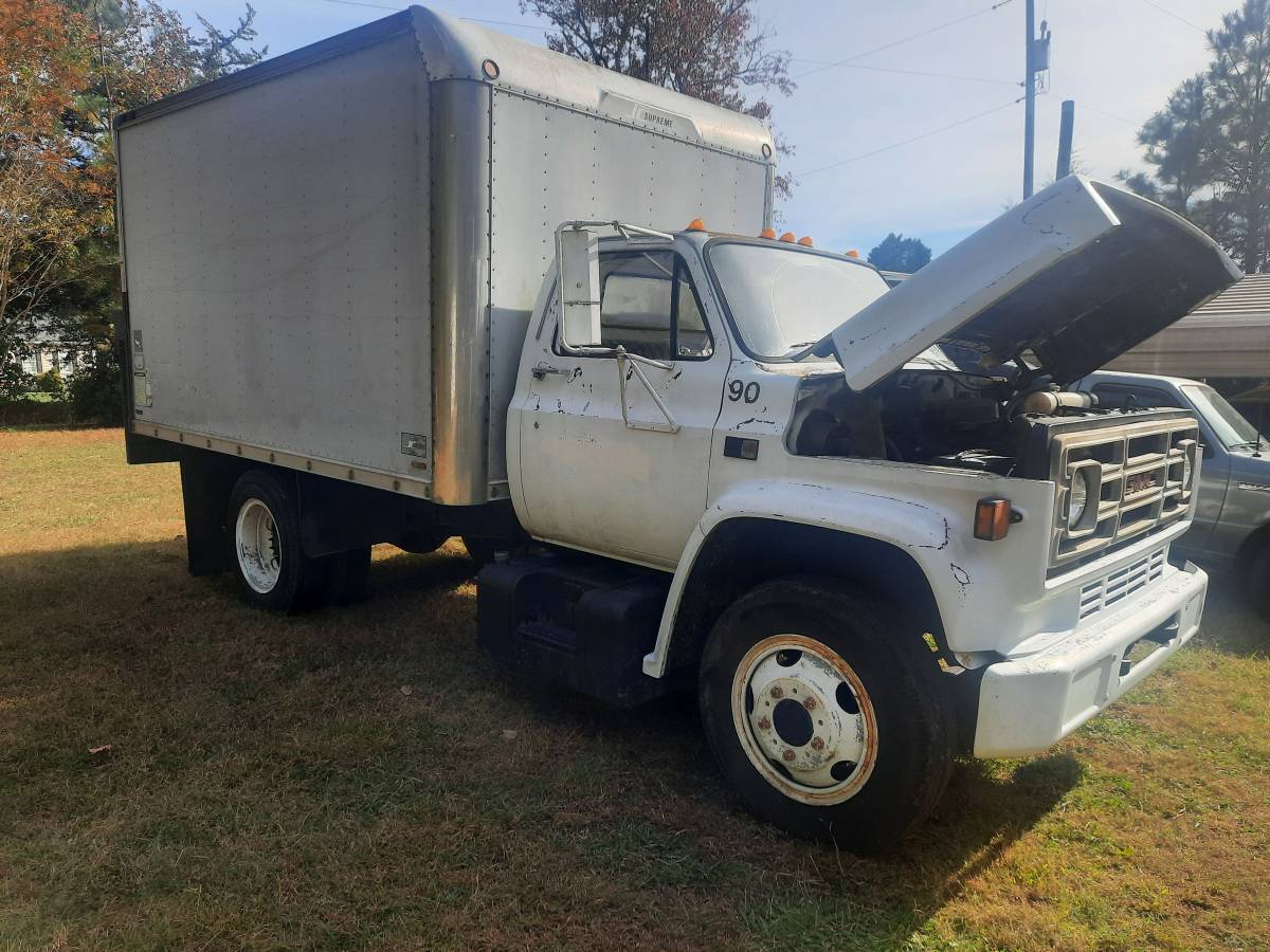 Gmc-5000-1988-white-4