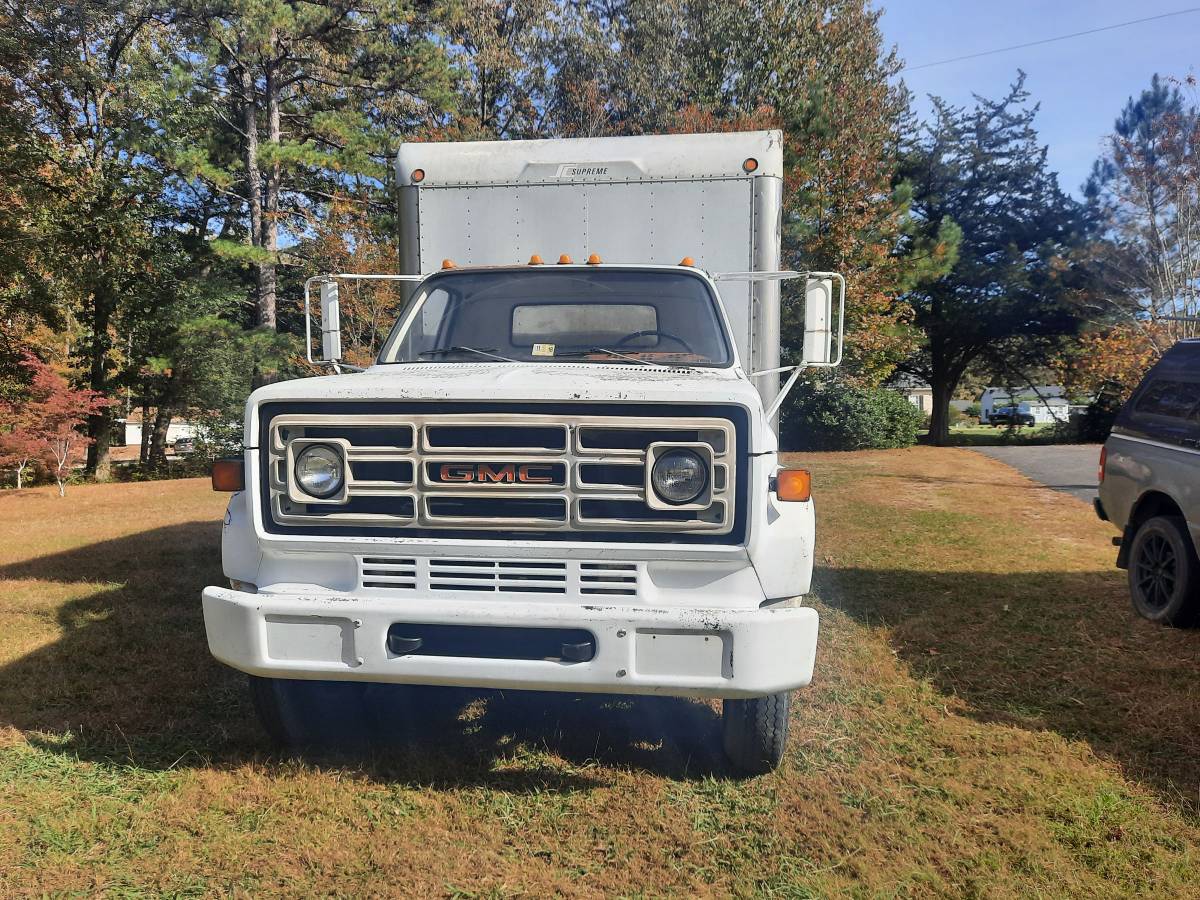 Gmc-5000-1988-white-8