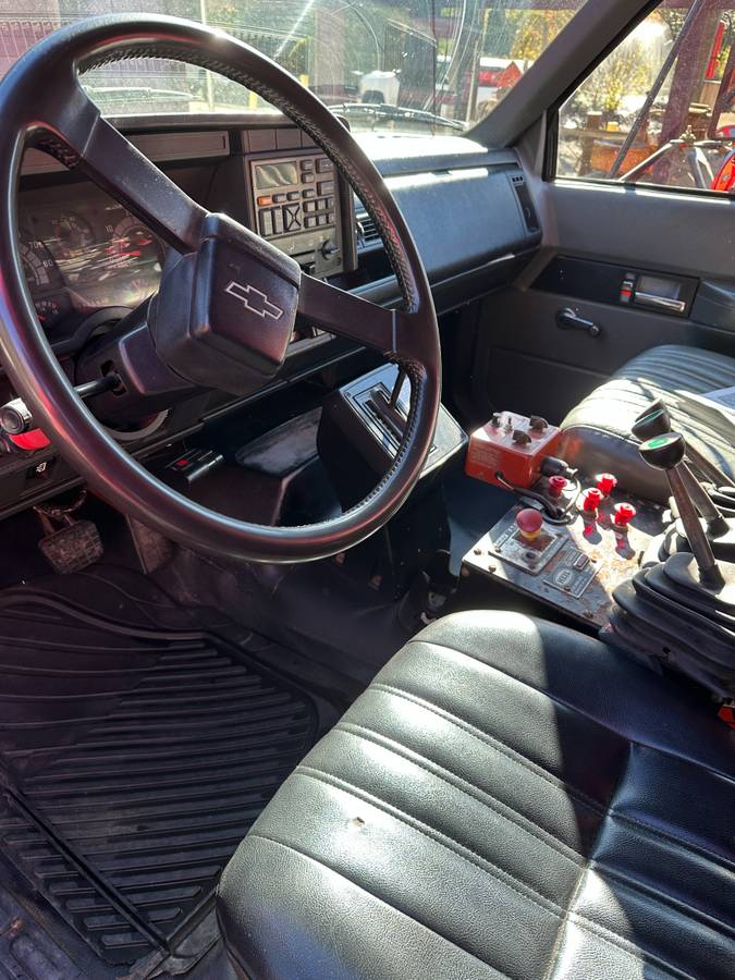 Gmc-7500-diesel-1994-red-2