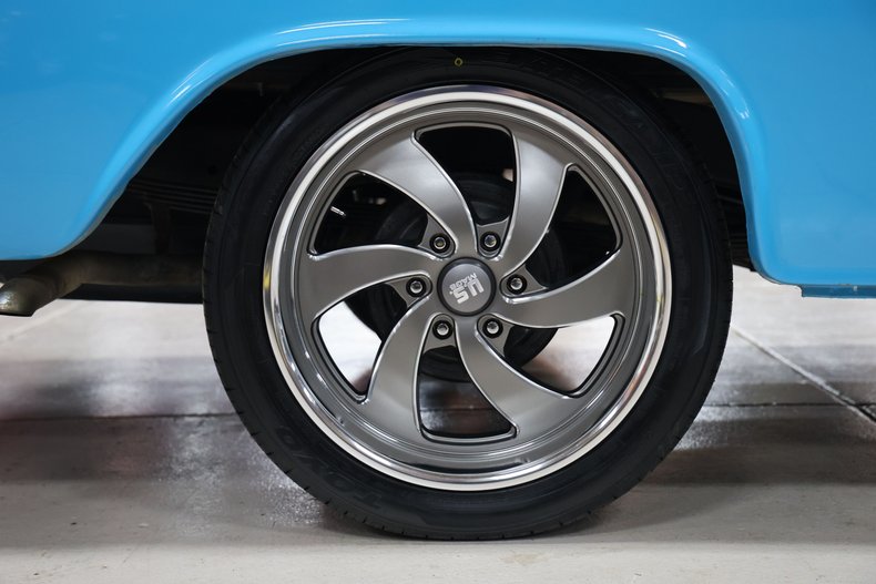 Gmc-Carryall-1966-Teal-Teal-12