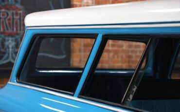 Gmc-Carryall-1966-Teal-Teal-32