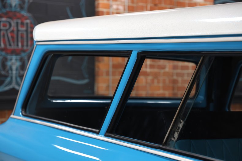 Gmc-Carryall-1966-Teal-Teal-32