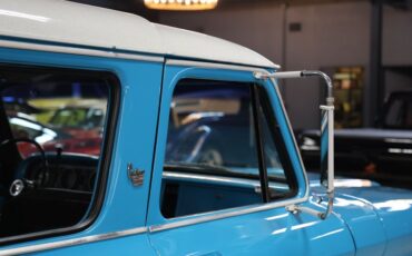 Gmc-Carryall-1966-Teal-Teal-34