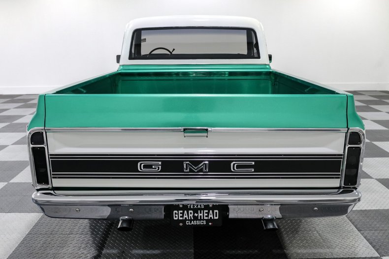 Gmc-Sierra-1972-Green-Black-17