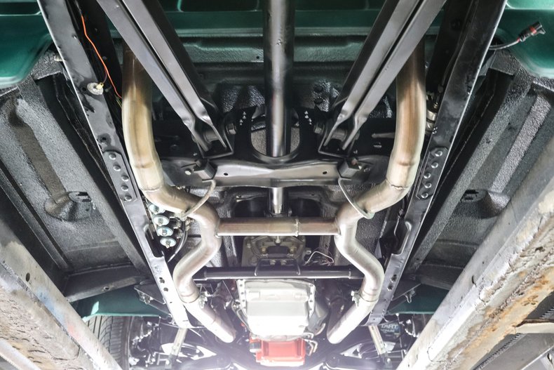 Gmc-Sierra-1972-Green-Black-22