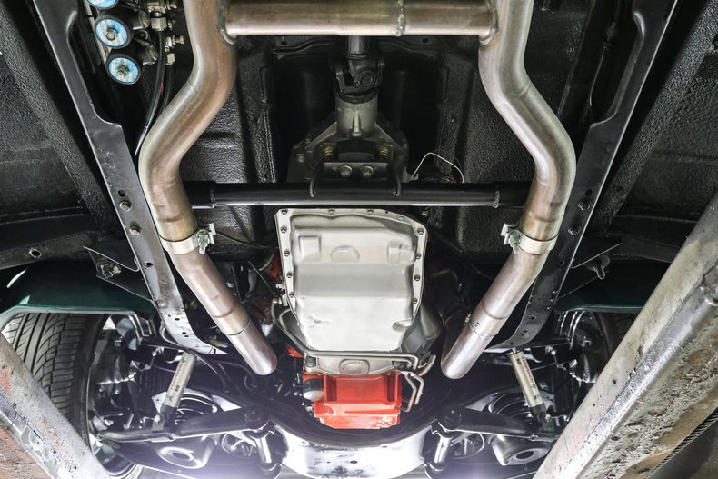 Gmc-Sierra-1972-Green-Black-23