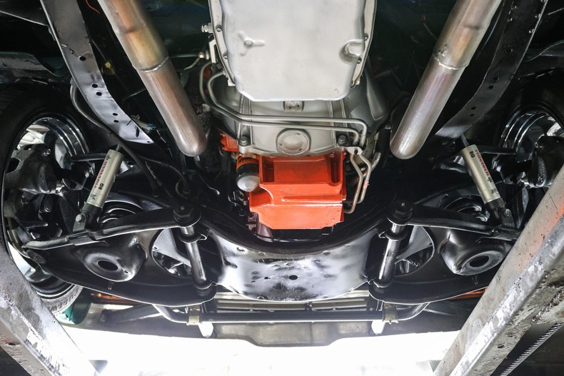 Gmc-Sierra-1972-Green-Black-24