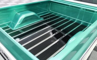 Gmc-Sierra-1972-Green-Black-5