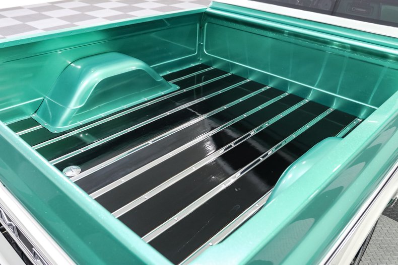 Gmc-Sierra-1972-Green-Black-5