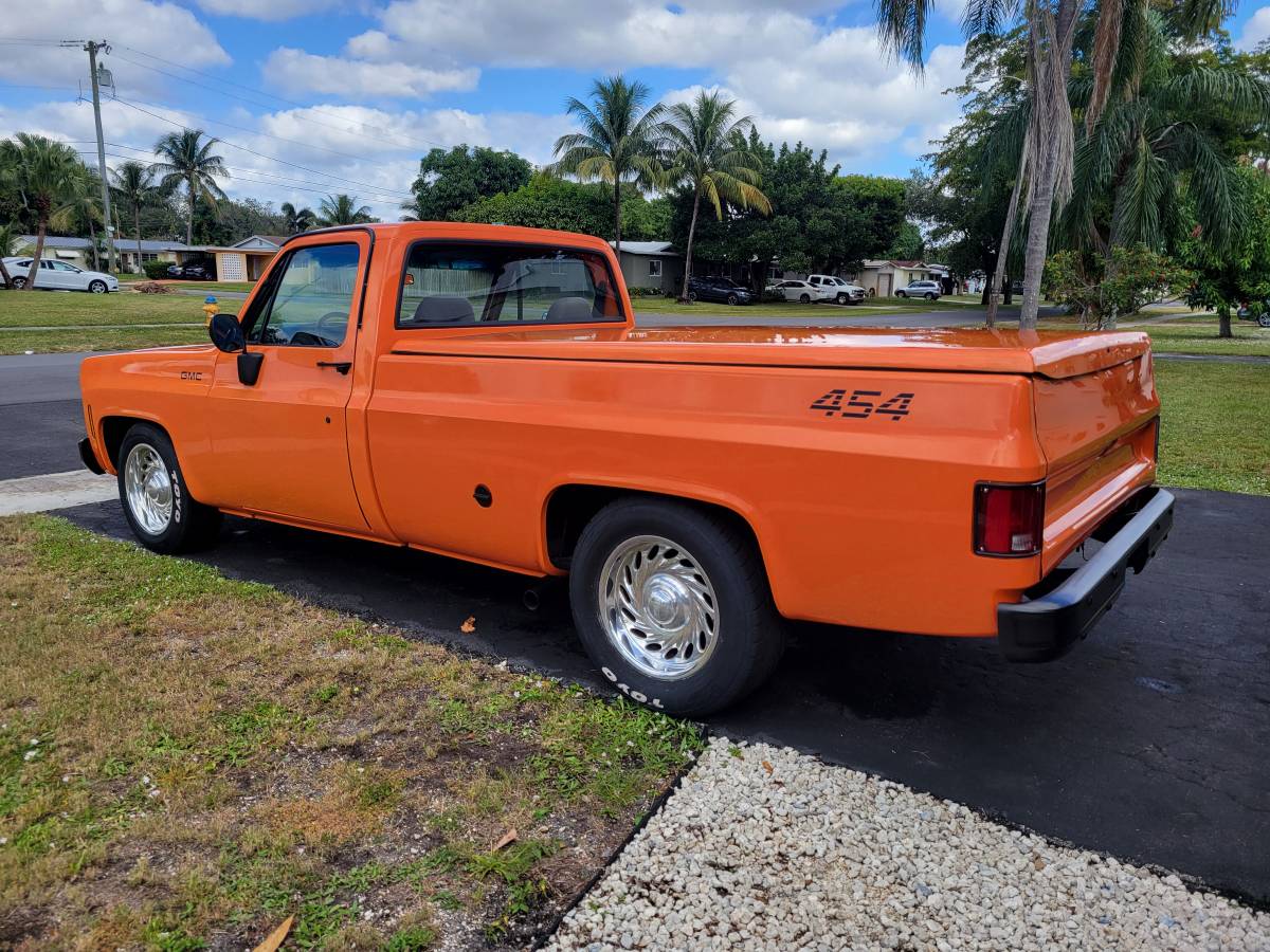 Gmc-c2500-1976-orange-1