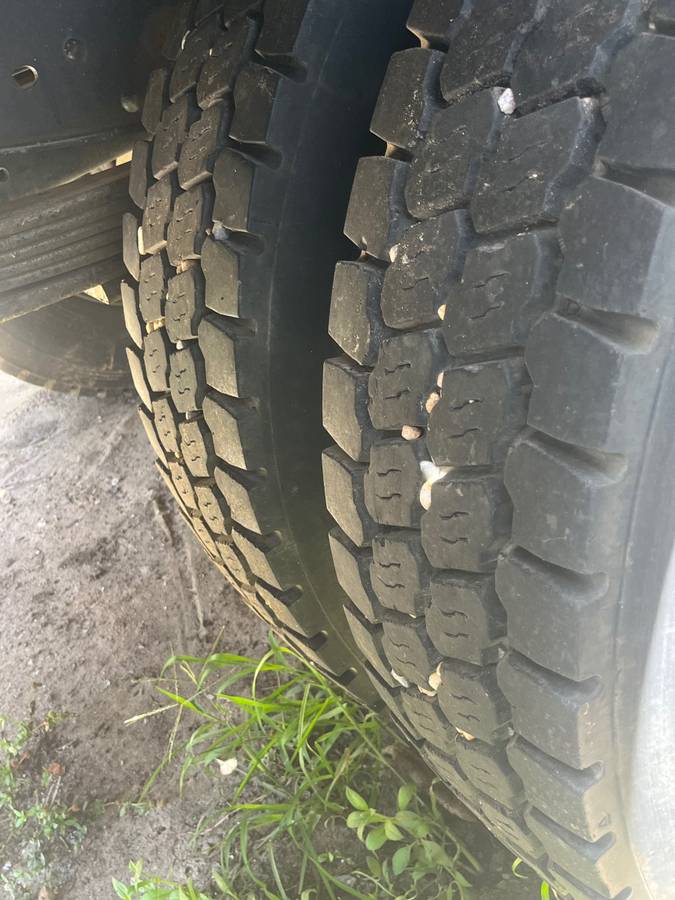 Gmc-c7h042-flatbed-topkick-6.6l-cat-engine-diese-1992-yellow-3