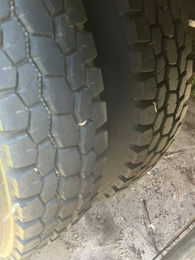 Gmc-c7h042-flatbed-topkick-6.6l-cat-engine-diese-1992-yellow-4