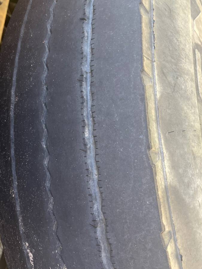 Gmc-c7h042-flatbed-topkick-6.6l-cat-engine-diese-1992-yellow-6