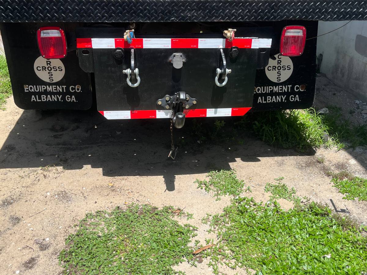 Gmc-c7h042-flatbed-topkick-6.6l-cat-engine-diese-1992-yellow-9