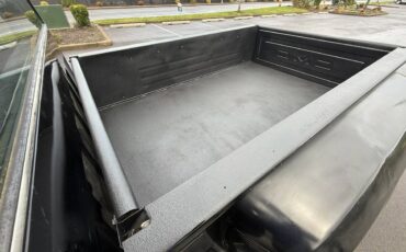 Gmc-ck-pickup-12-ton-1982-black-11