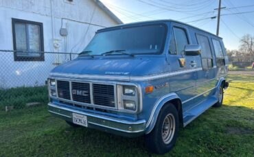 Gmc-conversion-van-1990-blue-1
