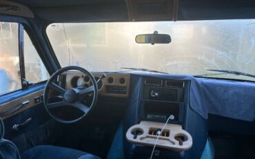 Gmc-conversion-van-1990-blue-2
