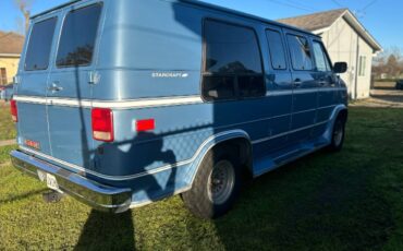 Gmc-conversion-van-1990-blue-3