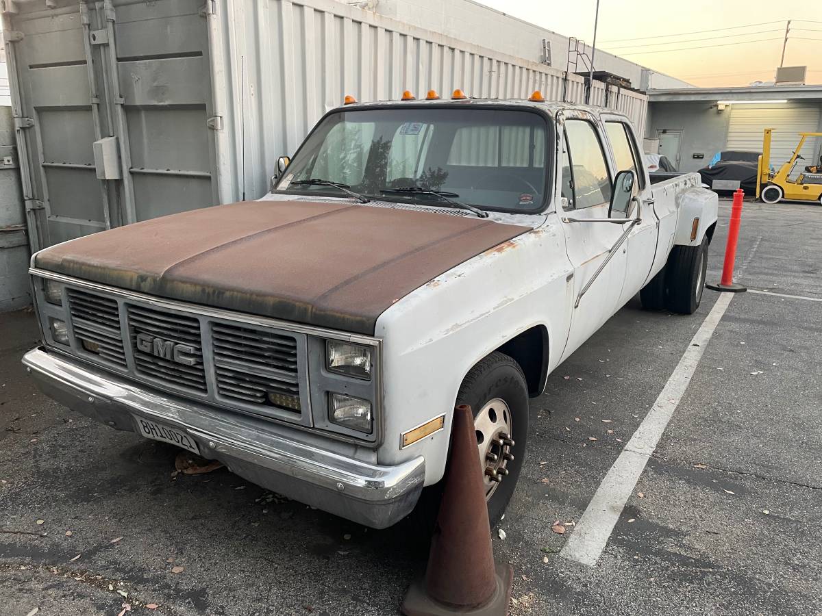 Gmc-crew-cab-dually-diesel-1988-grey