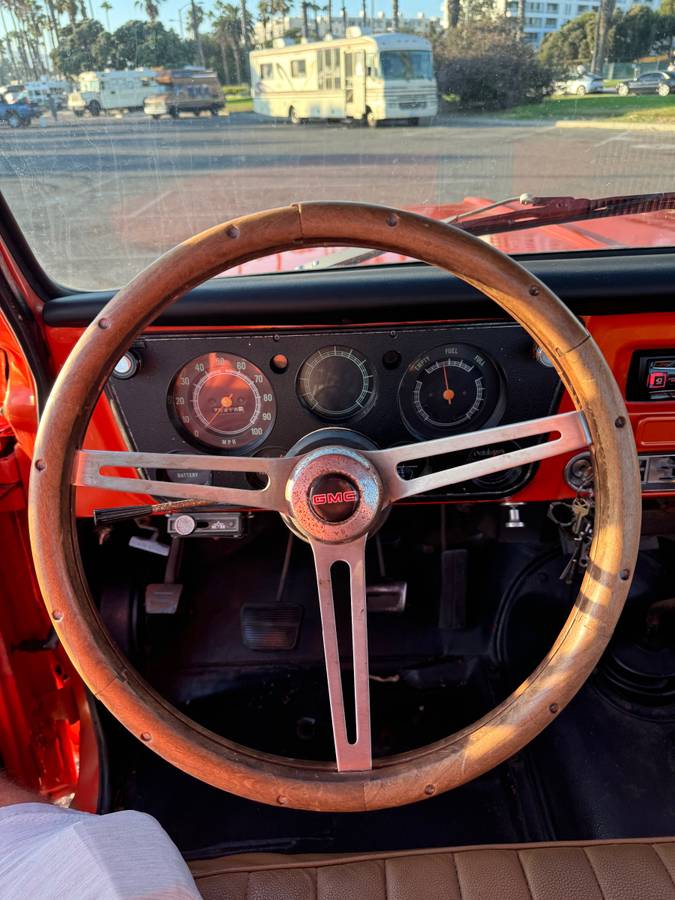 Gmc-k2500-1972-orange-1