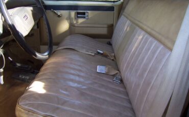 Gmc-k2500-diesel-1985-34