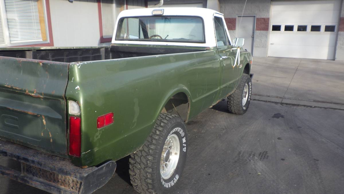 Gmc-k2500-pickup-1972-green-1