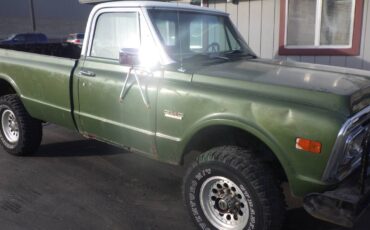 Gmc-k2500-pickup-1972-green-10