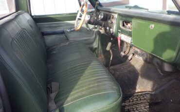 Gmc-k2500-pickup-1972-green-3
