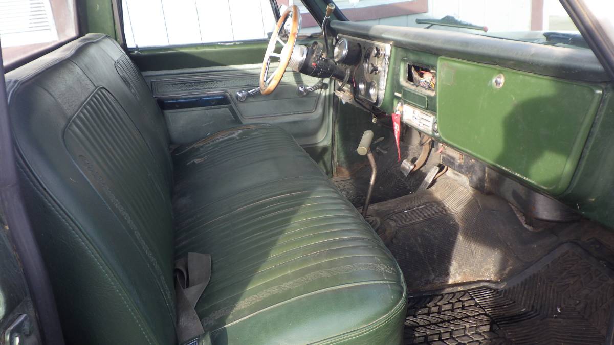 Gmc-k2500-pickup-1972-green-3