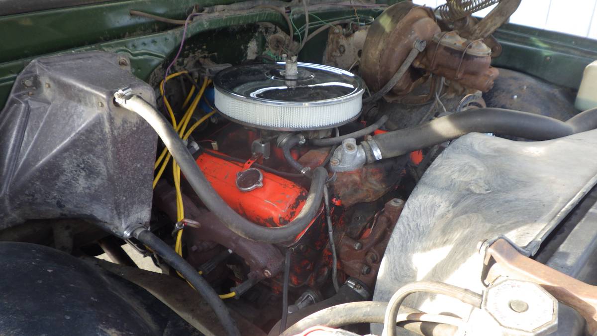 Gmc-k2500-pickup-1972-green-5