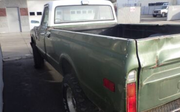 Gmc-k2500-pickup-1972-green-7