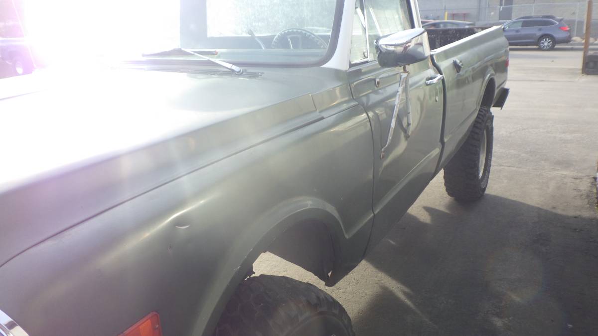 Gmc-k2500-pickup-1972-green-8