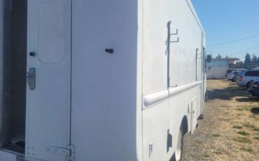 Gmc-p-truck-forward-1-ton-nominal-1995-white-40