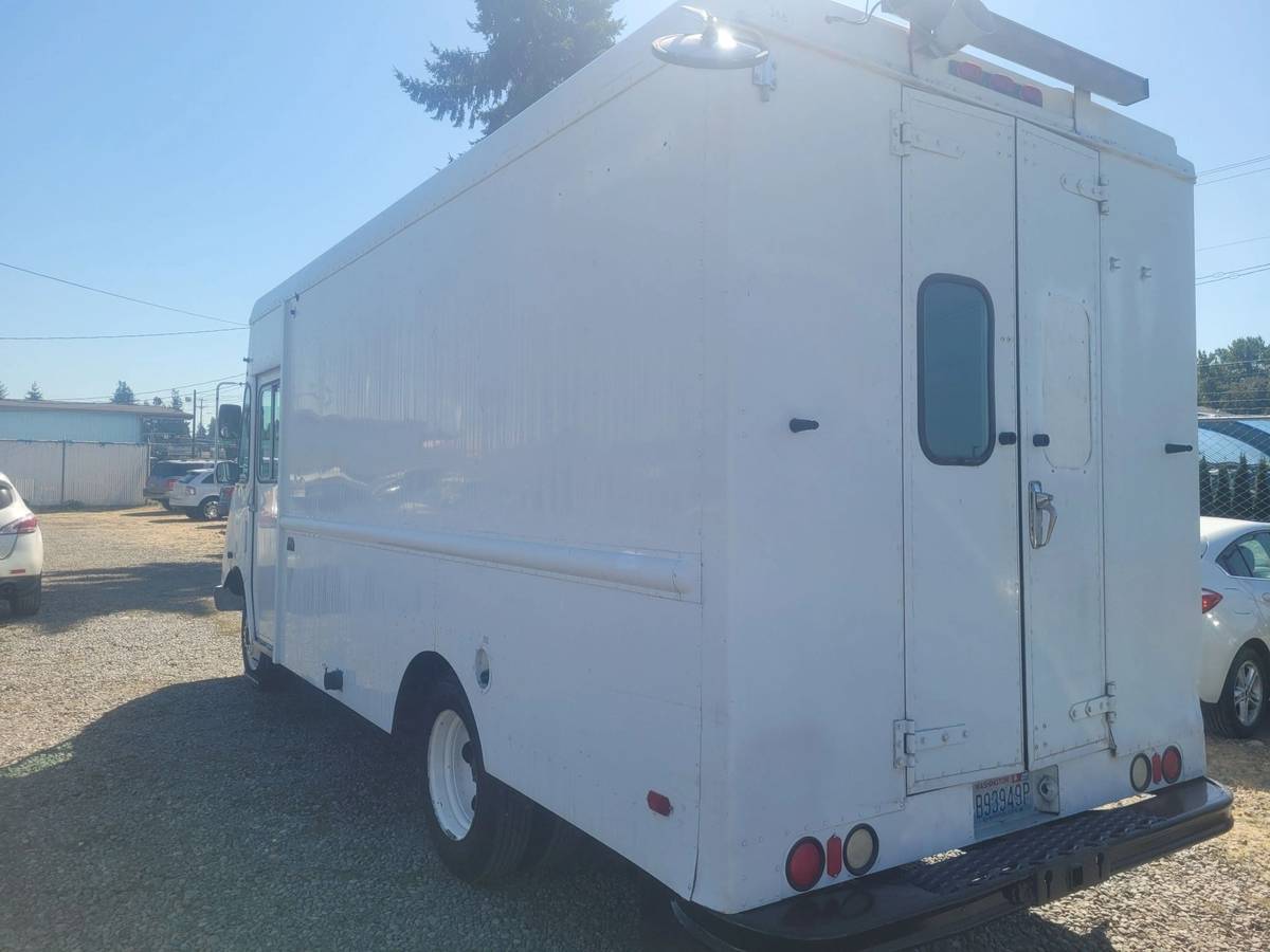 Gmc-p-truck-forward-1-ton-nominal-1995-white-60