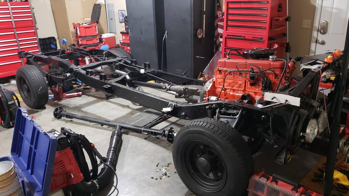 Gmc-pickup-1967-red-2