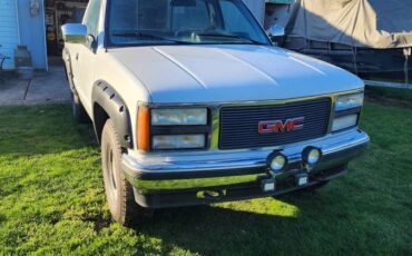Gmc-pu-1990-white-4