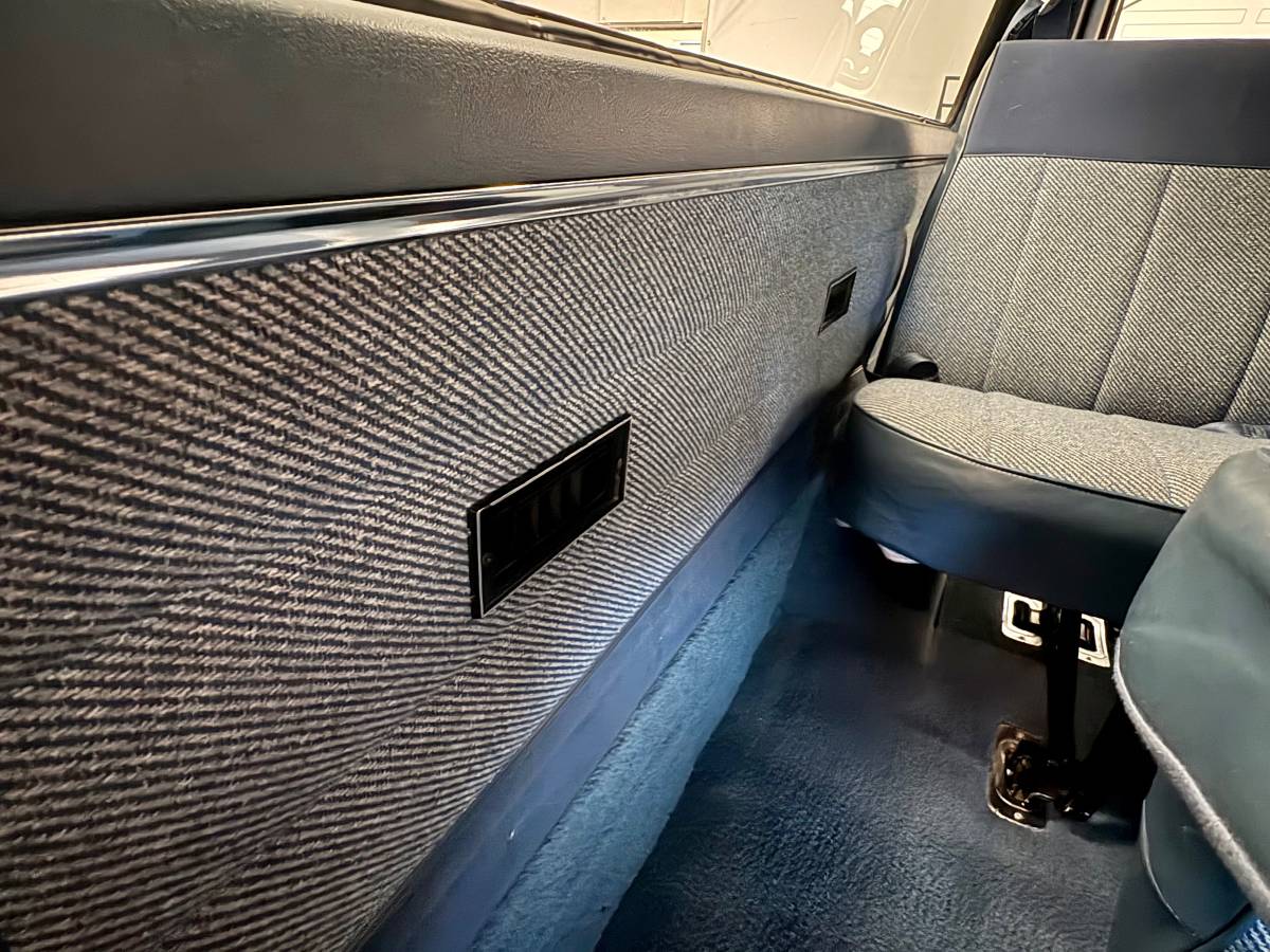 Gmc-rally-1-ton-nominal-1995-white-12