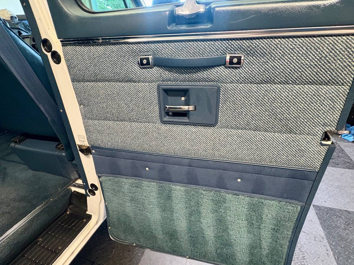 Gmc-rally-1-ton-nominal-1995-white-13