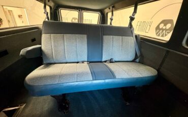 Gmc-rally-1-ton-nominal-1995-white-20