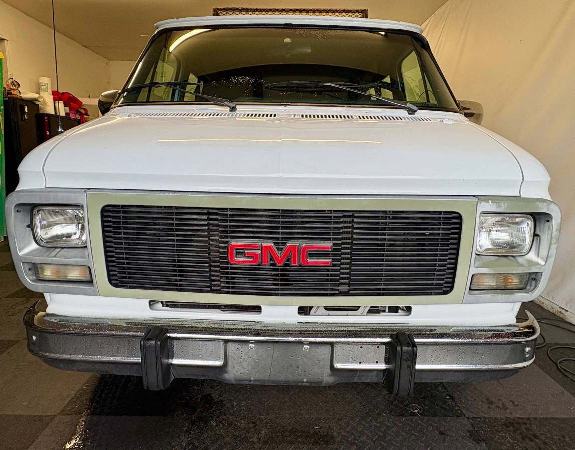 Gmc-rally-1-ton-nominal-1995-white-3