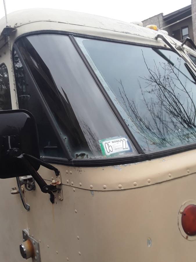 Gmc-savana-1954-custom-2