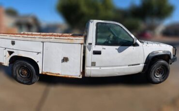Gmc-sierra-1-ton-nominal-1993-white-3