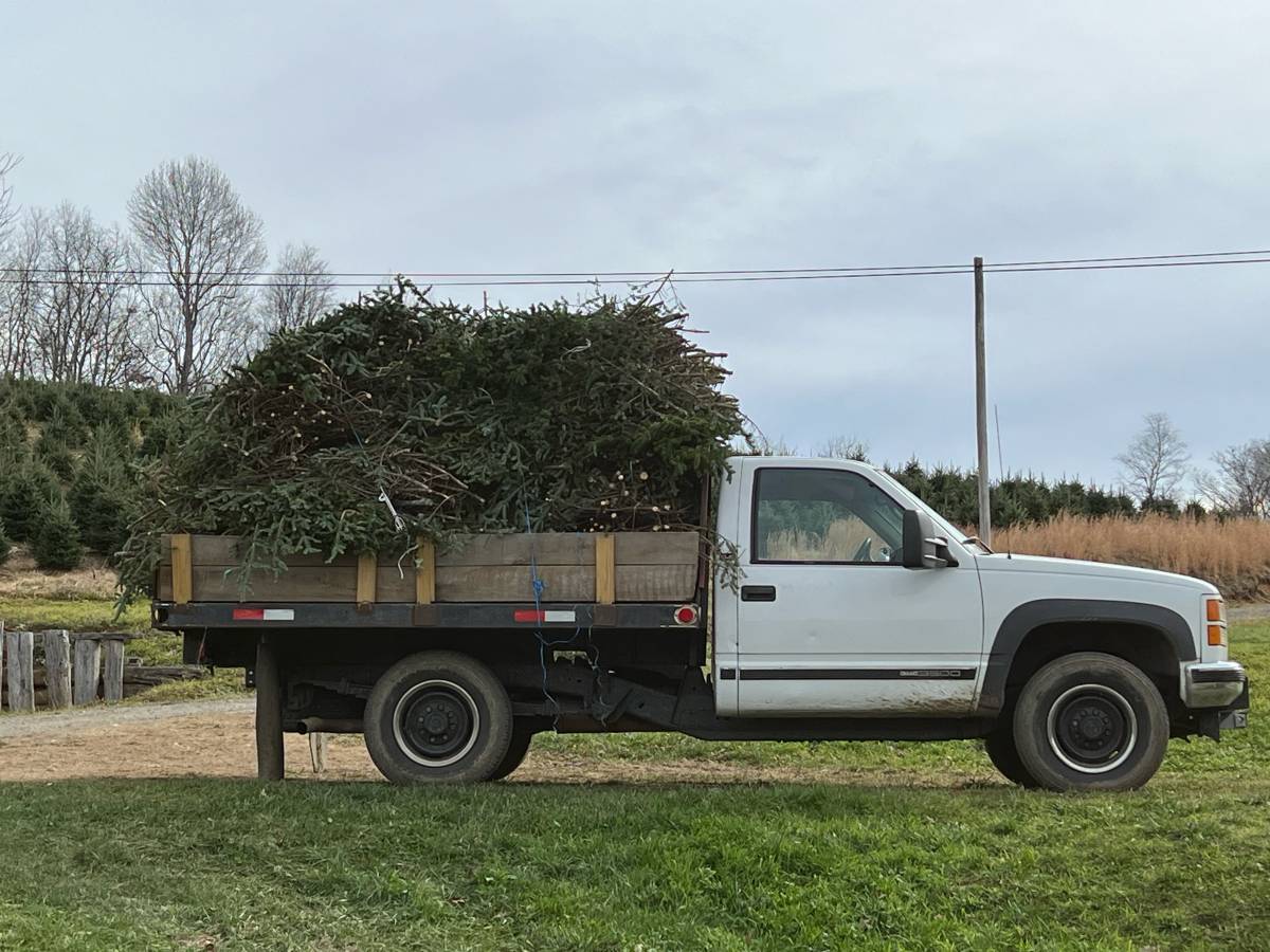 Gmc-sierra-1-ton-nominal-1995-white-1