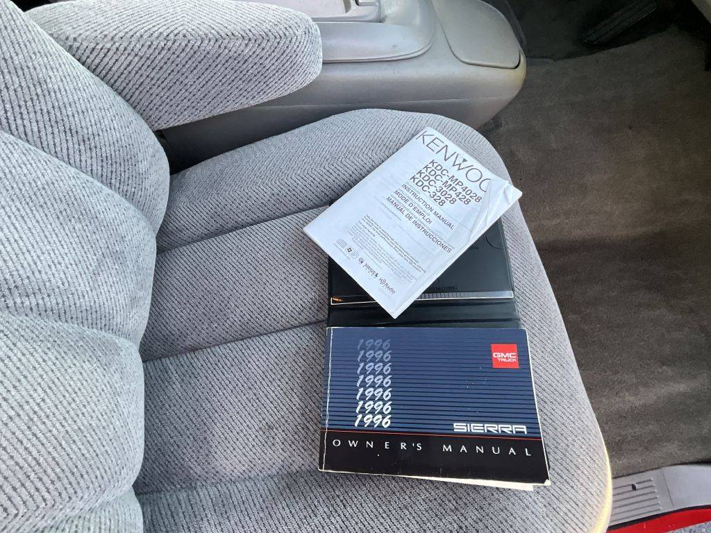 Gmc-sierra-12-ton-sle-z71-1996-red-16