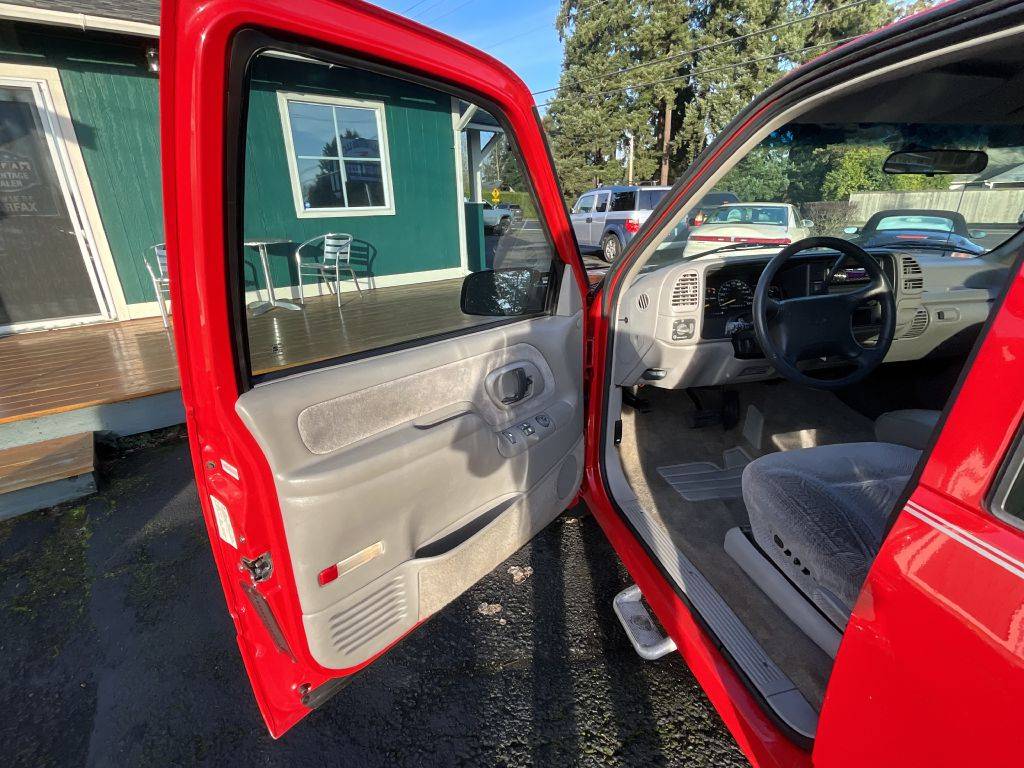 Gmc-sierra-12-ton-sle-z71-1996-red-4