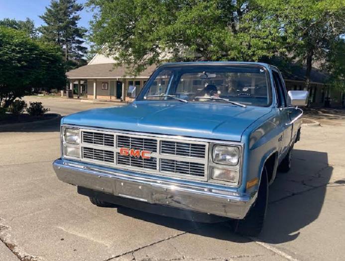 Gmc-sierra-1500-1983-blue-3