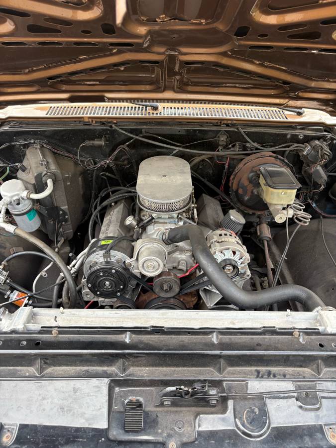 Gmc-sierra-1500-1984-brown-8